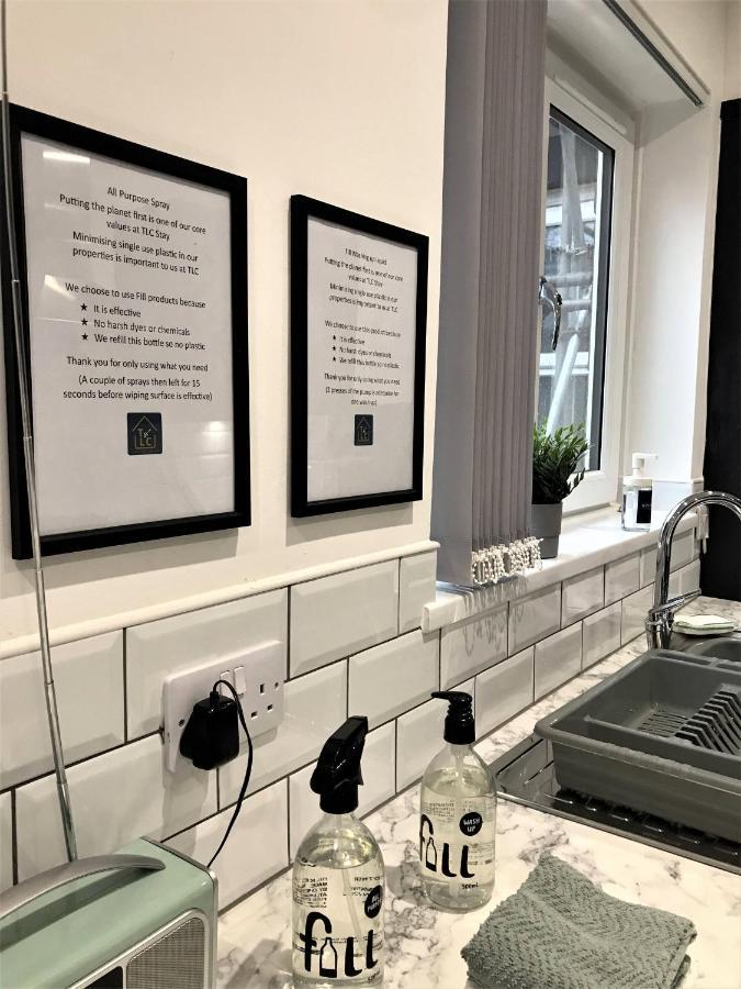 Stylish Modern 3-Bed House Nr Manchester City Ctr Уайтфийлд Екстериор снимка