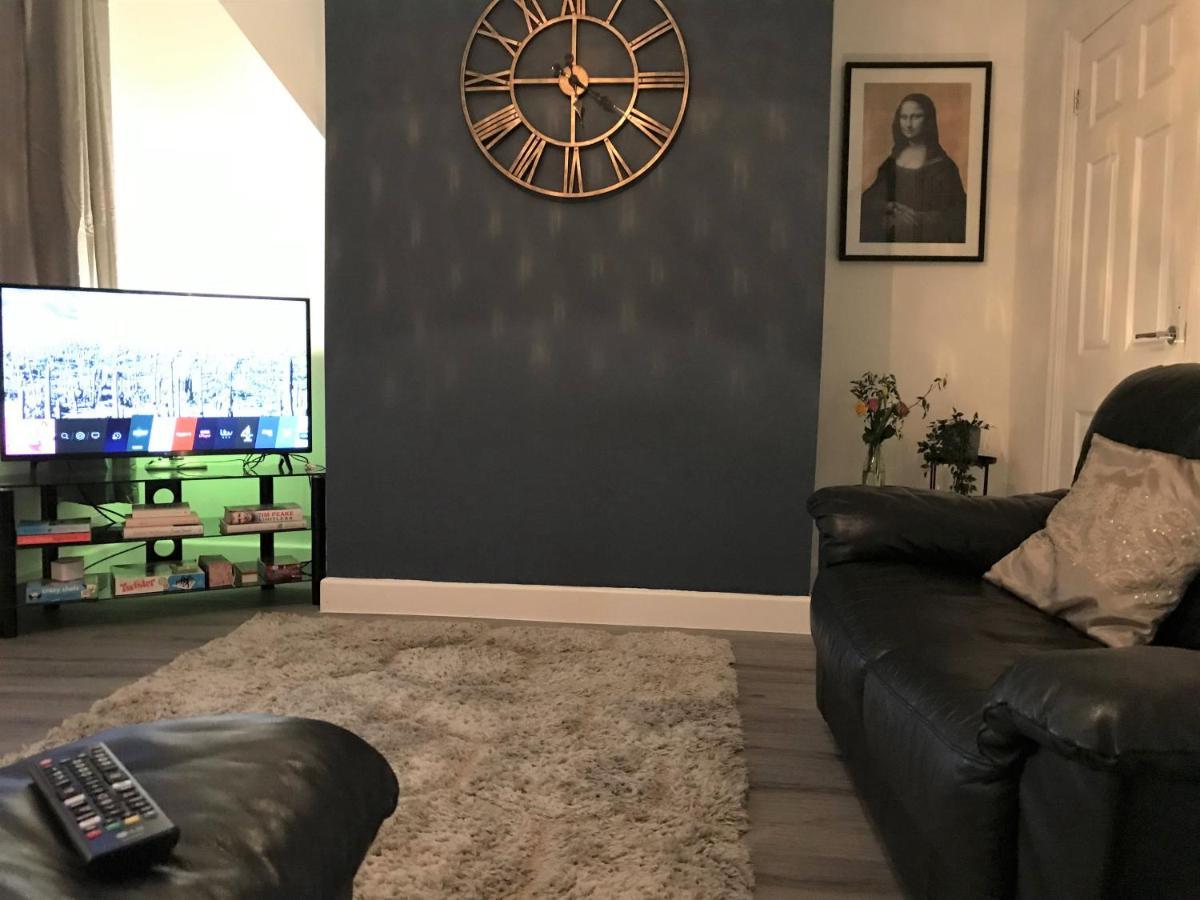 Stylish Modern 3-Bed House Nr Manchester City Ctr Уайтфийлд Екстериор снимка